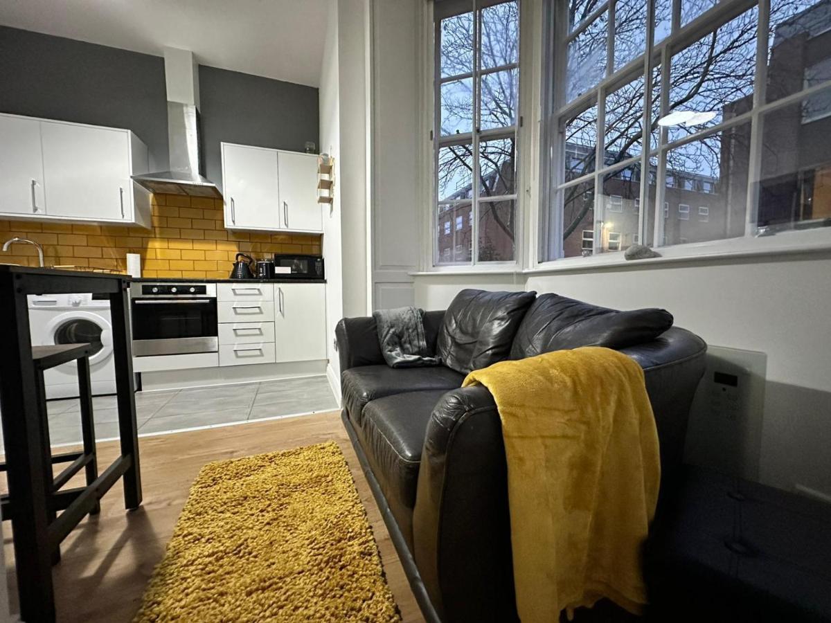 Bee Accommodations Leicester Exterior foto